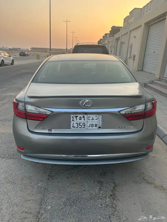 ES 350 2018 Lexus 1