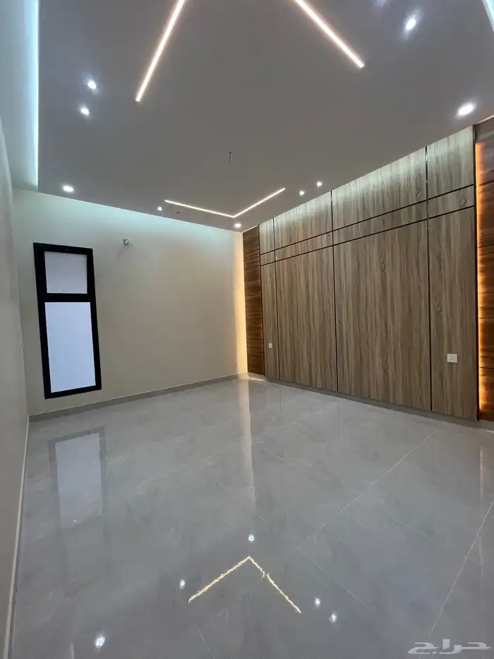 شقق دور ارضى وعلوى للبيع بحى البوادى 9