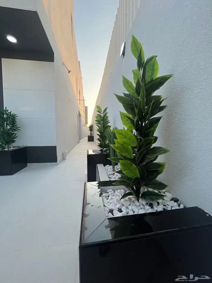 شقق دور ارضى وعلوى للبيع بحى البوادى 2