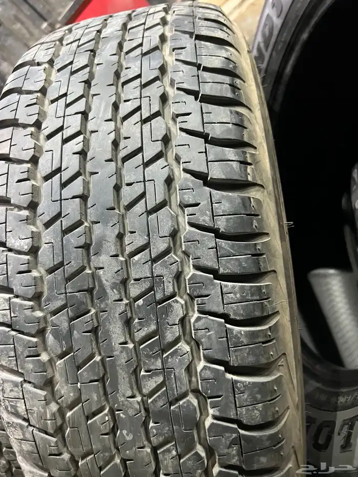 كفرات دنلوب وكاله جيب جكسار مقاس 285 60 18 28