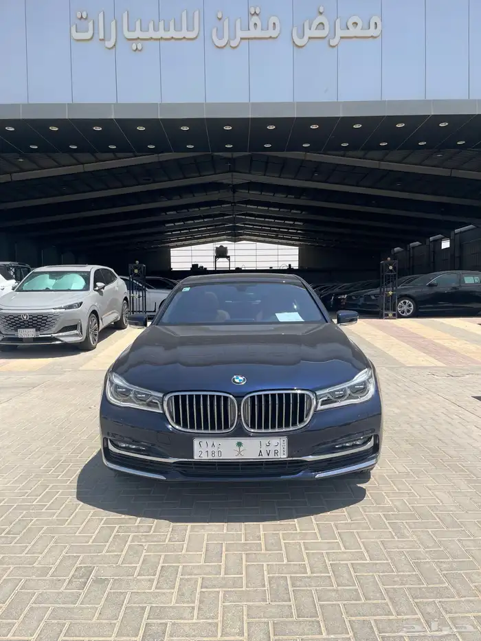 بي ام دبليو 740 الناغي مخزنه 2016 0