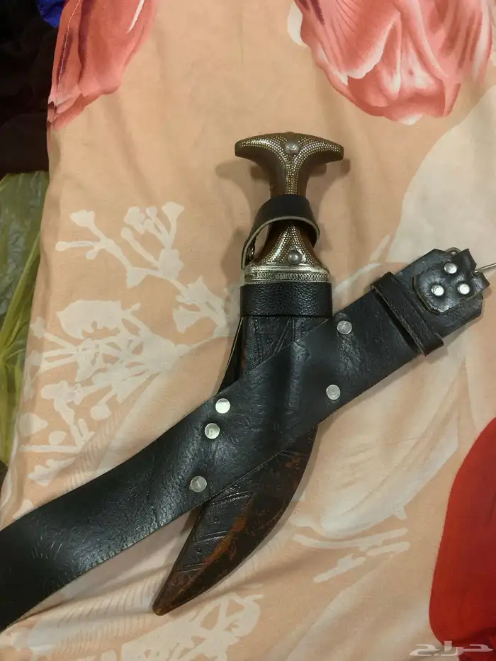 للبيع حنبيه ملبس كفو 0