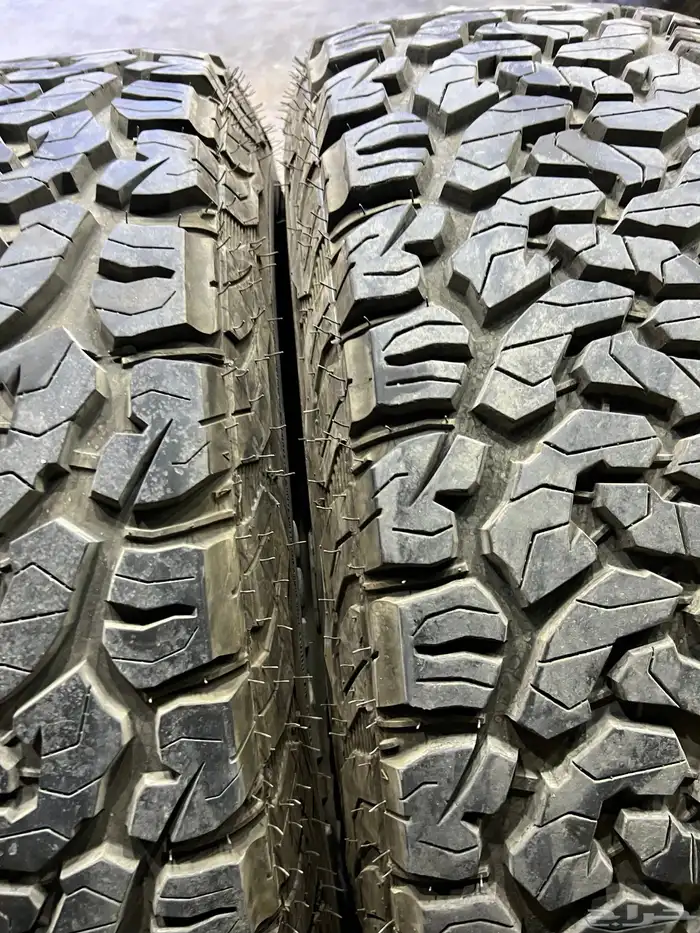 كفرات نص حجري بي واي رتش مقاس 285 70 17 2
