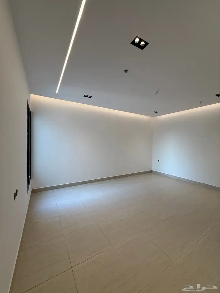 شقق فاخرة للبيع فالدمام اسعار تبداء من 550 3
