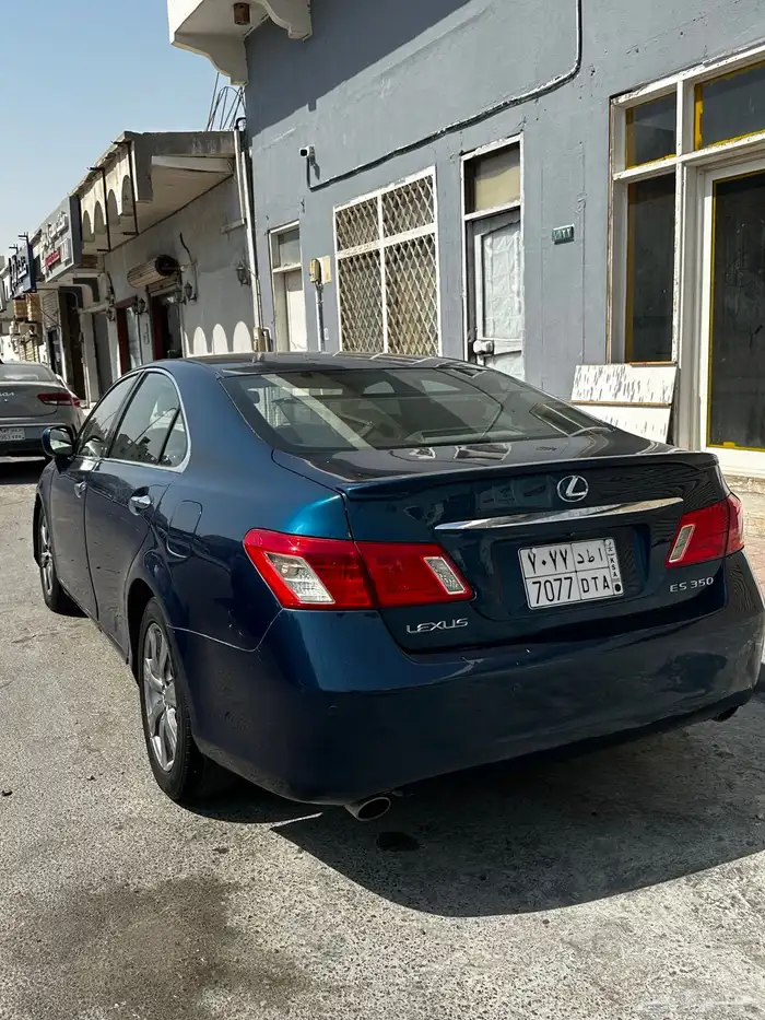 للبيع او البدل لكزس سعودي es350 3