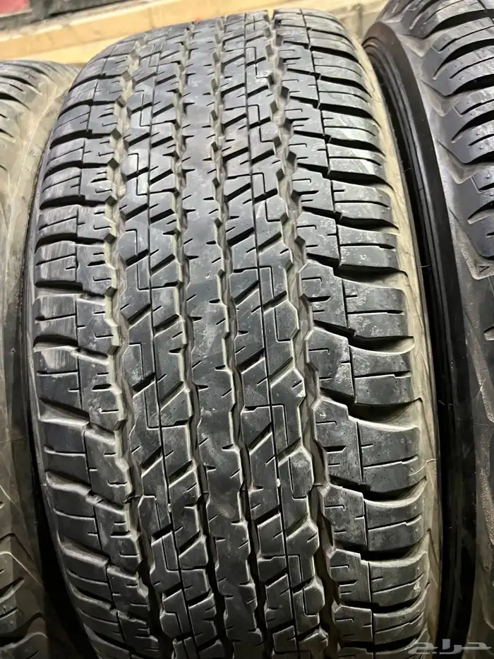 كفرات دنلوب وكاله جيب جكسار مقاس 285 60 18 20