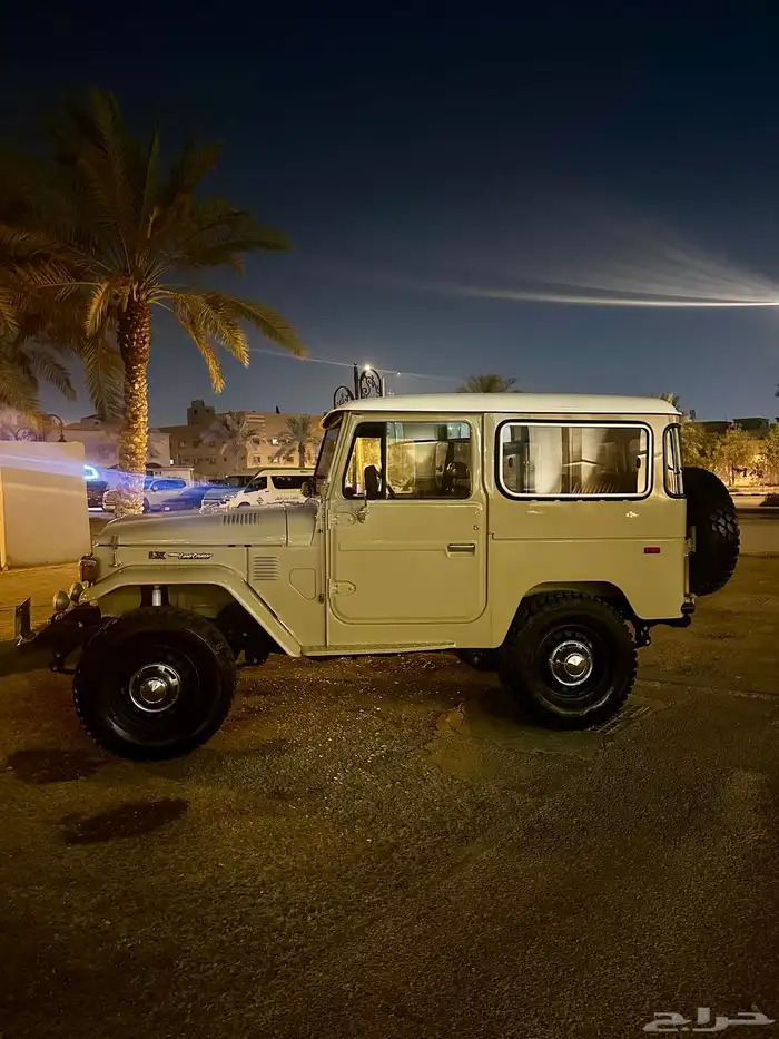 جيب تويوتا FJ40 LX 3