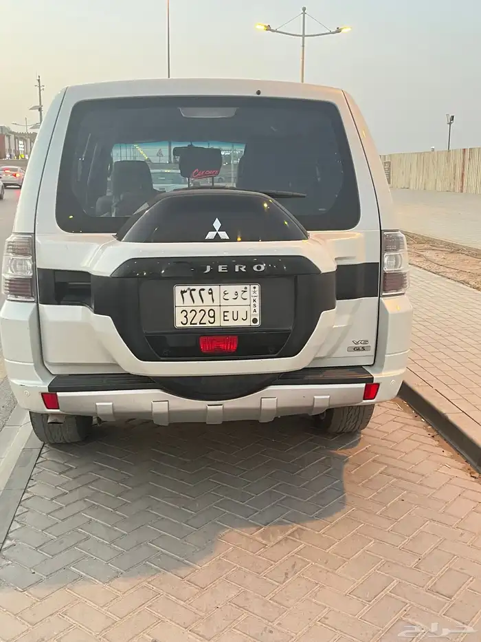 باجيرو 2017 4