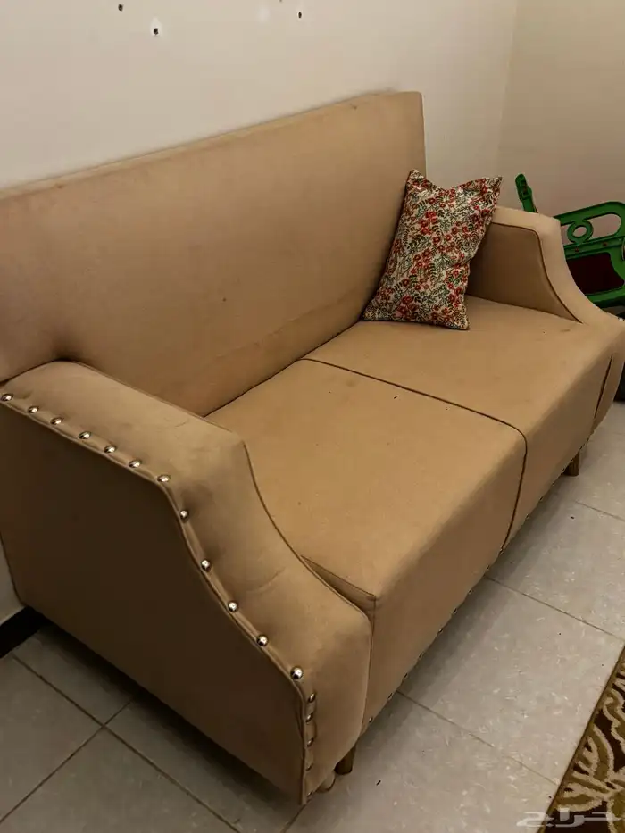 كنب 4 قطع وطوايل 0