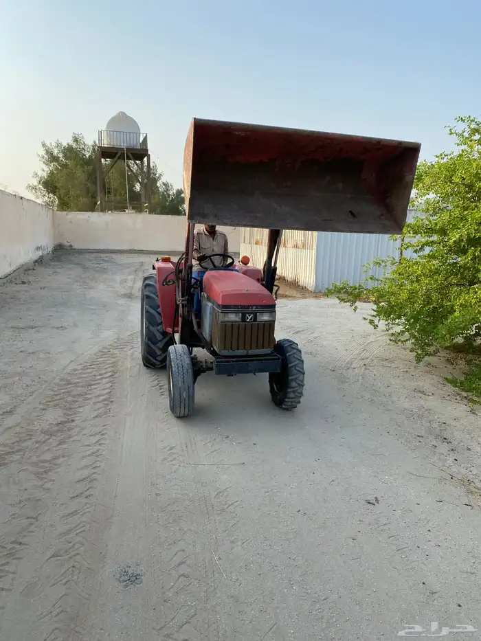 حراثه وجميع معداتها 2