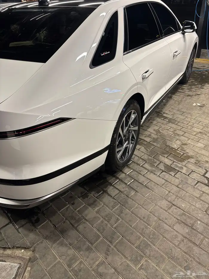 للبيع - ازيرا كلاسيك 2024 4