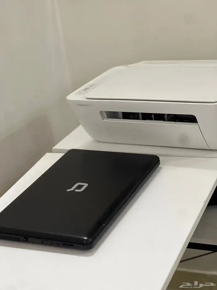 طابعه شبه جديده Hpولابتوب Compaq Hp 1