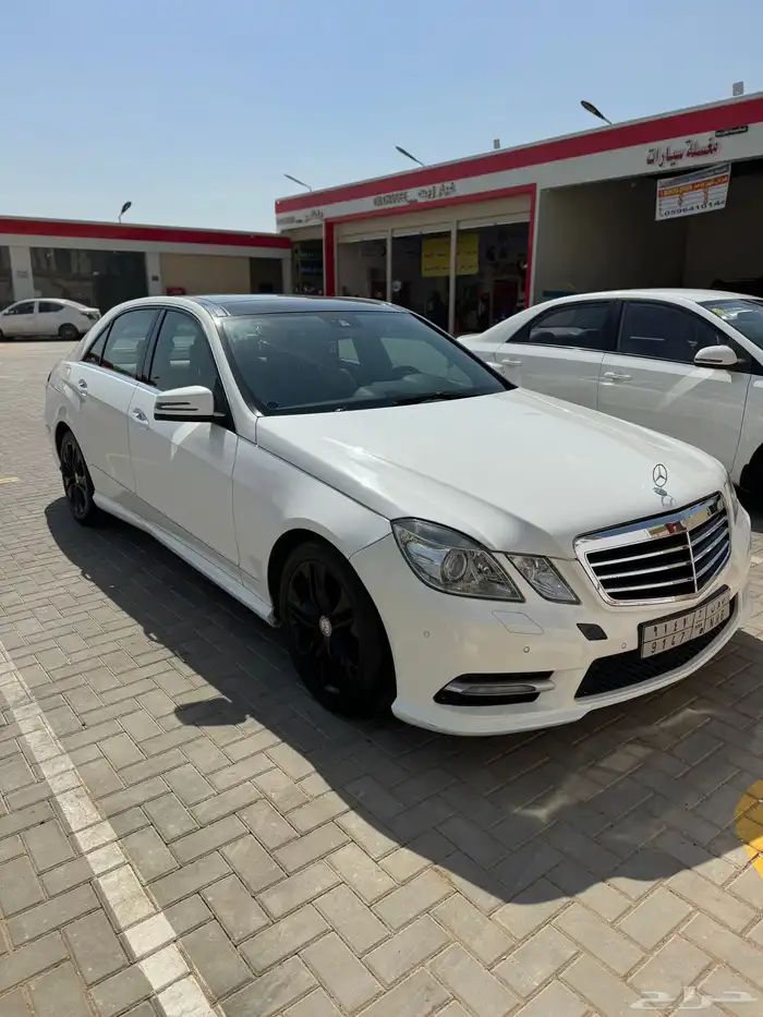 مرسيدس E300 2013 1