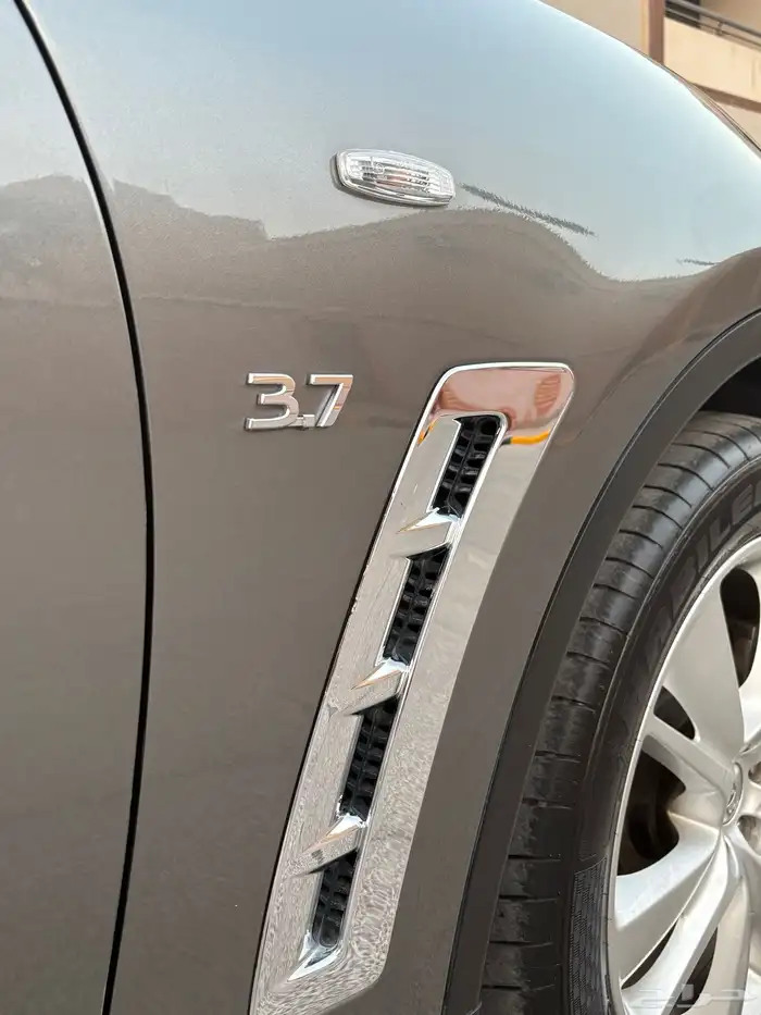 انفنتي QX70 10
