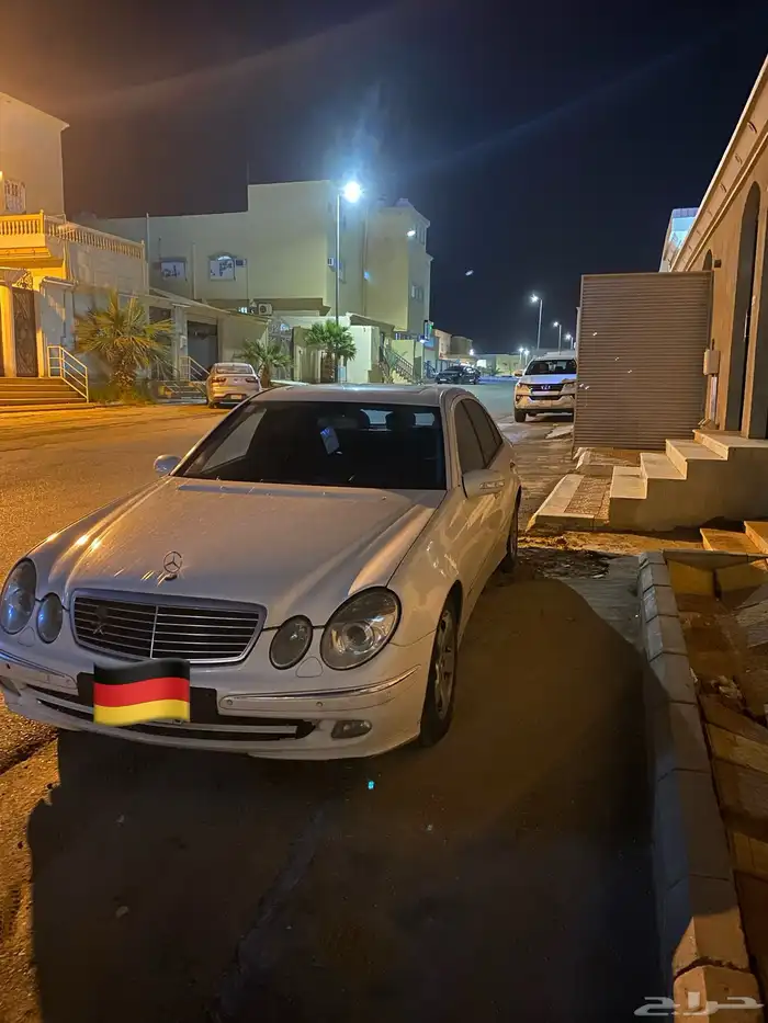 مرسيدس E240 موديل 2005 فل كامل للبيع 6