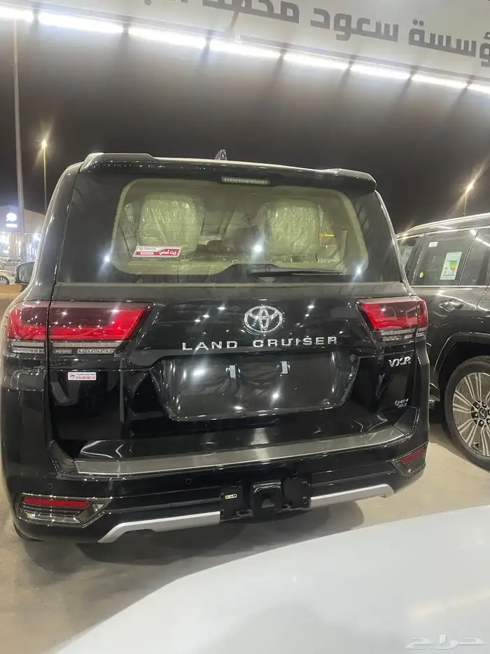 جيب لاندكروزر VXR هايبرد موديل 2025 2