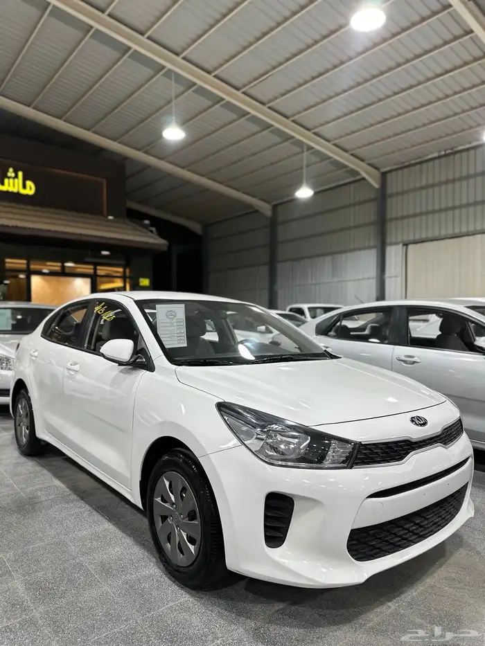 كيا ريو 2019 ستاندر ابيض لدى معرض(عبيد الرشيدي) 2