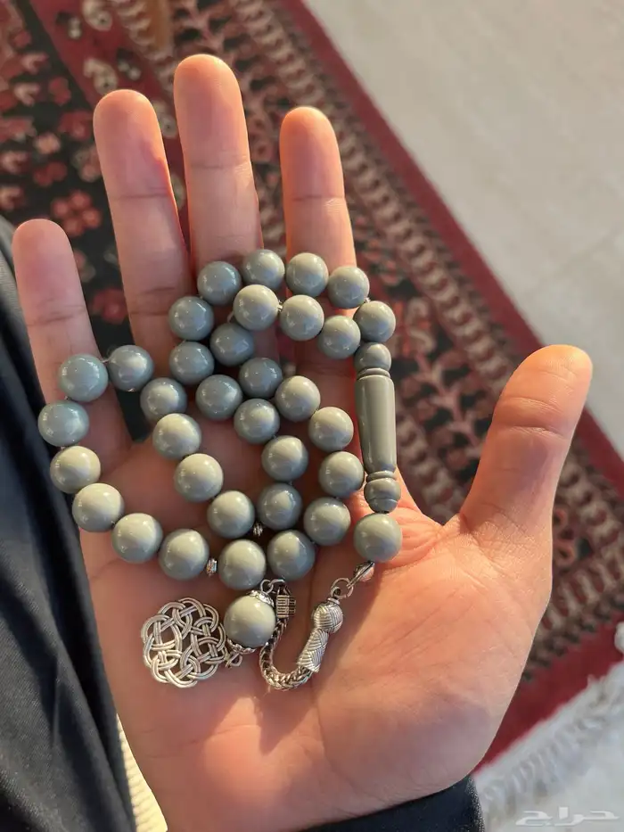 أنواع من البخور و المسك و العطور و سبحات 36