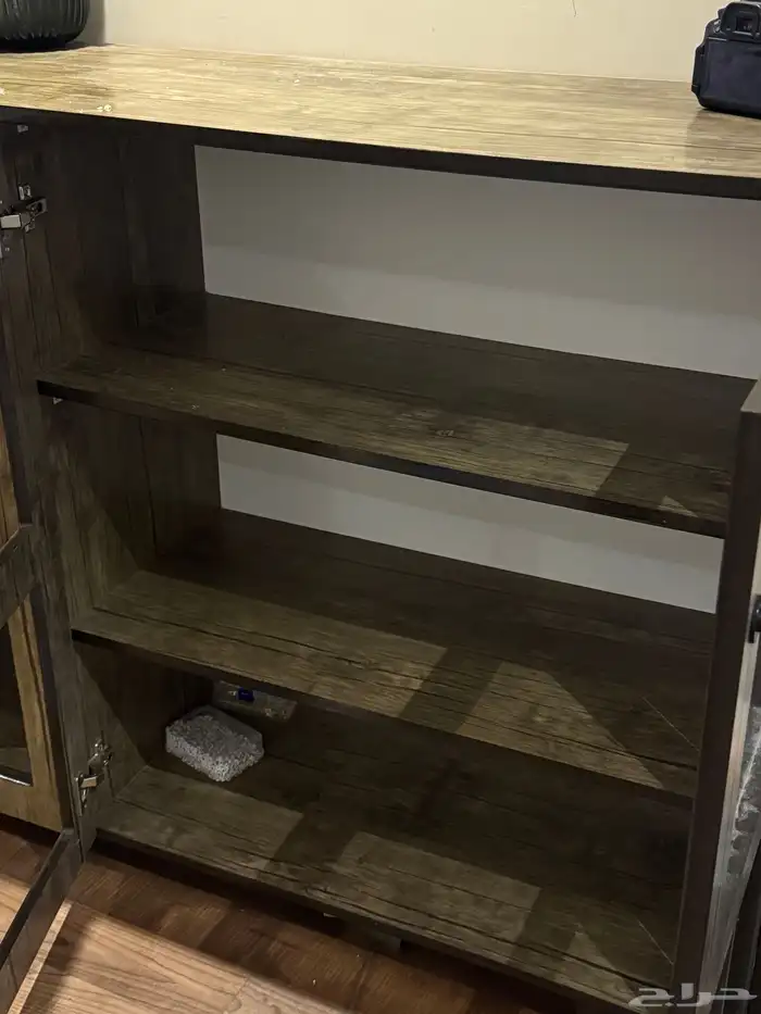 مكتب دولاب ب ارفف خشبي اربعه أبواب و 8 رفوف 1