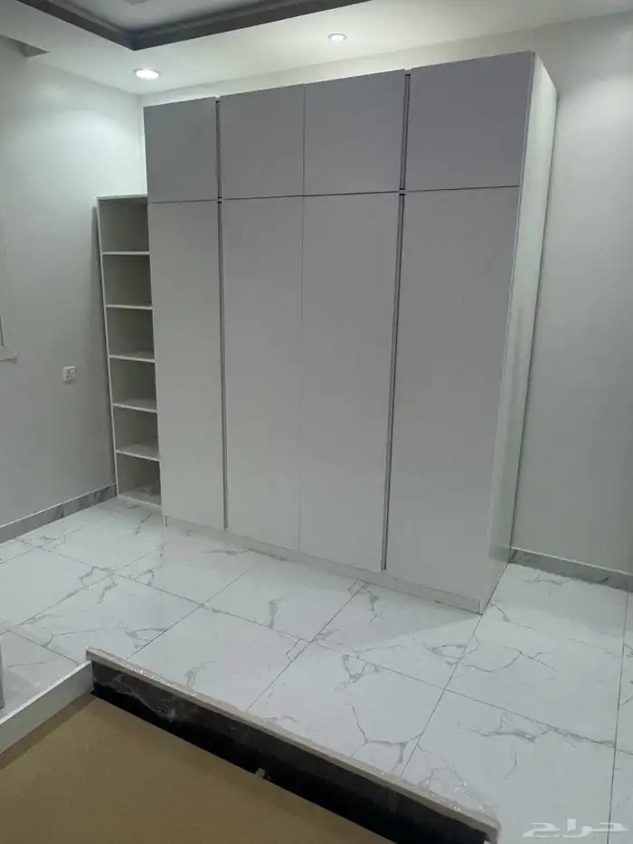 غرفة النوم تفصيل خشب تايلندي 40