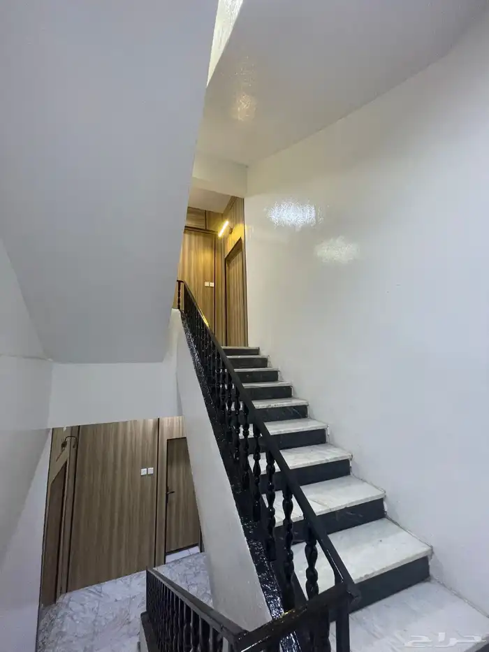 عمارة للإيجار بالكامل 8