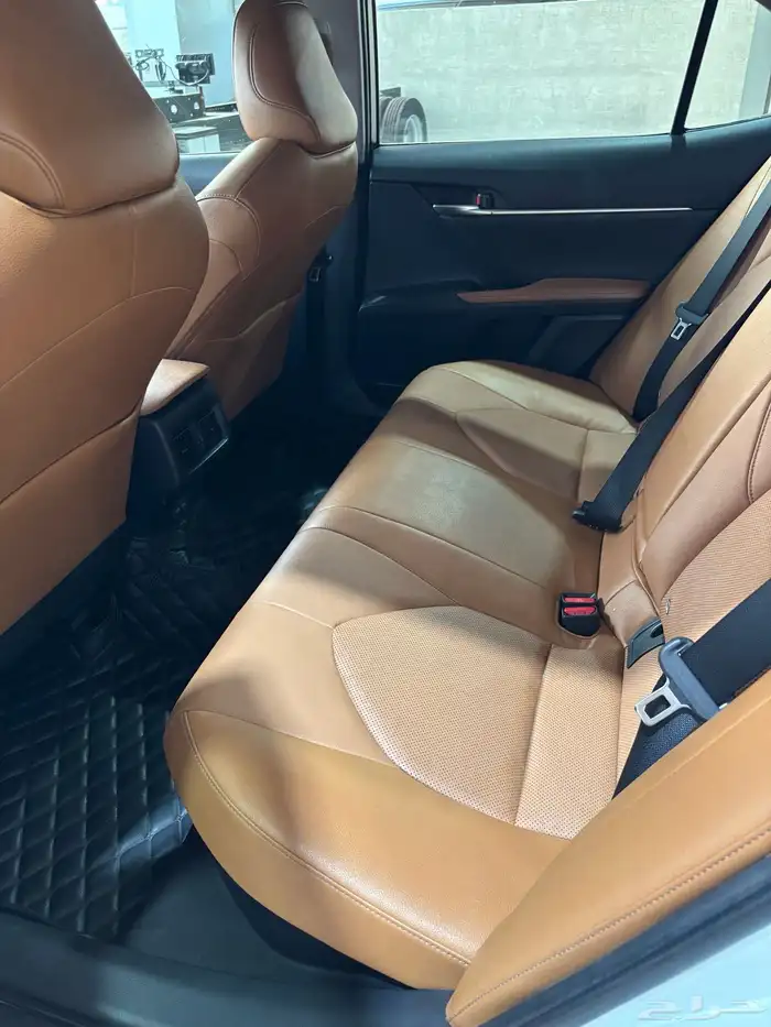 كامري جراندي هايبرد 2024 مستخدم 5