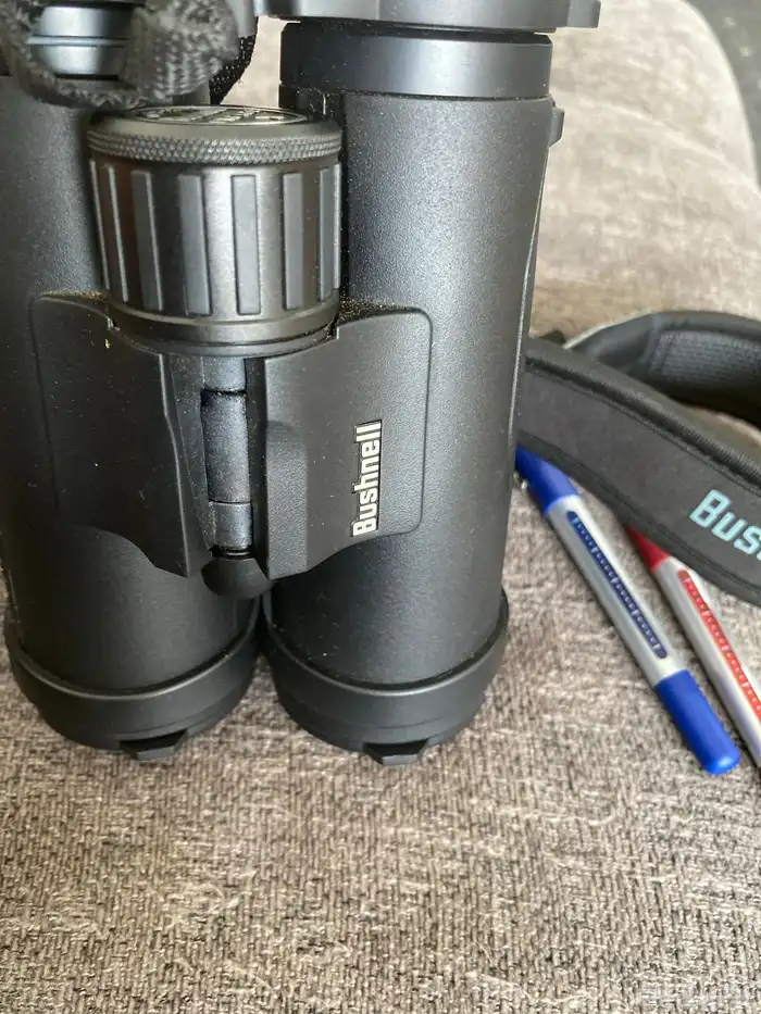ناظور (دربيل)BUSHNELL 2