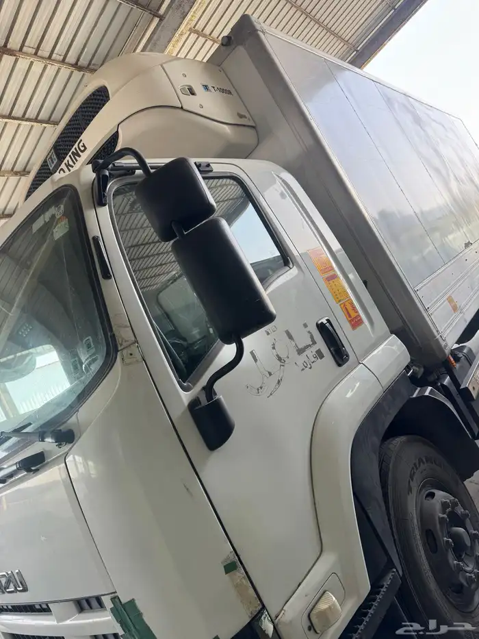 لوري ايسوزو ثلاجة 2