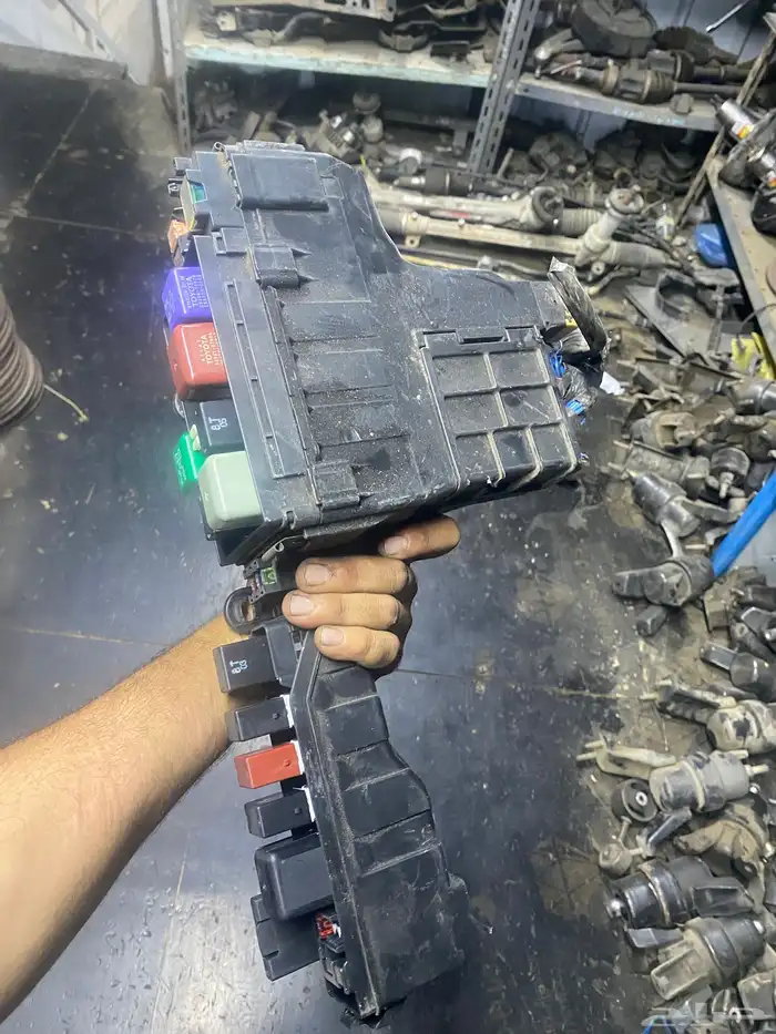 علب فيوزات كامري 2002 5