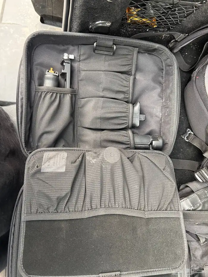 مانع اهتزاز dji RS3 pro شبه جديد بكامل اغراضها 2