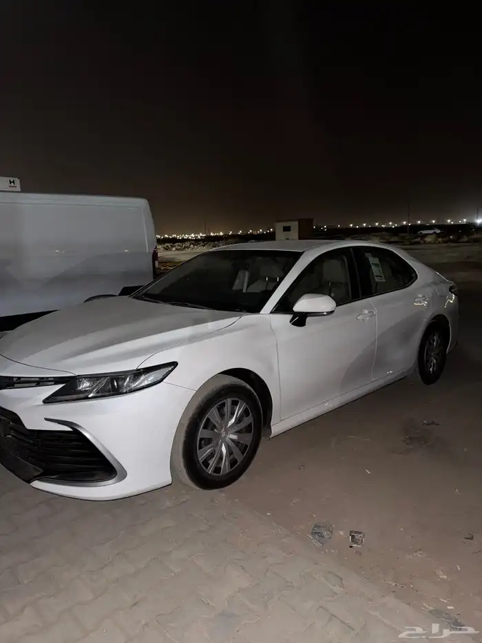 كامري 2022 ممشى 9 الاف تم البيع 1