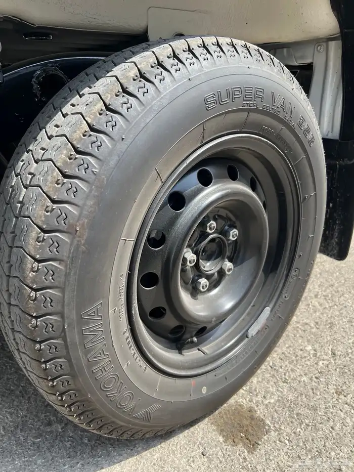 كفرات وجنوط هايلكس 2003 3