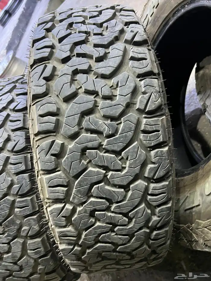 كفرات نص حجري بي واي رتش مقاس 285 70 17 25