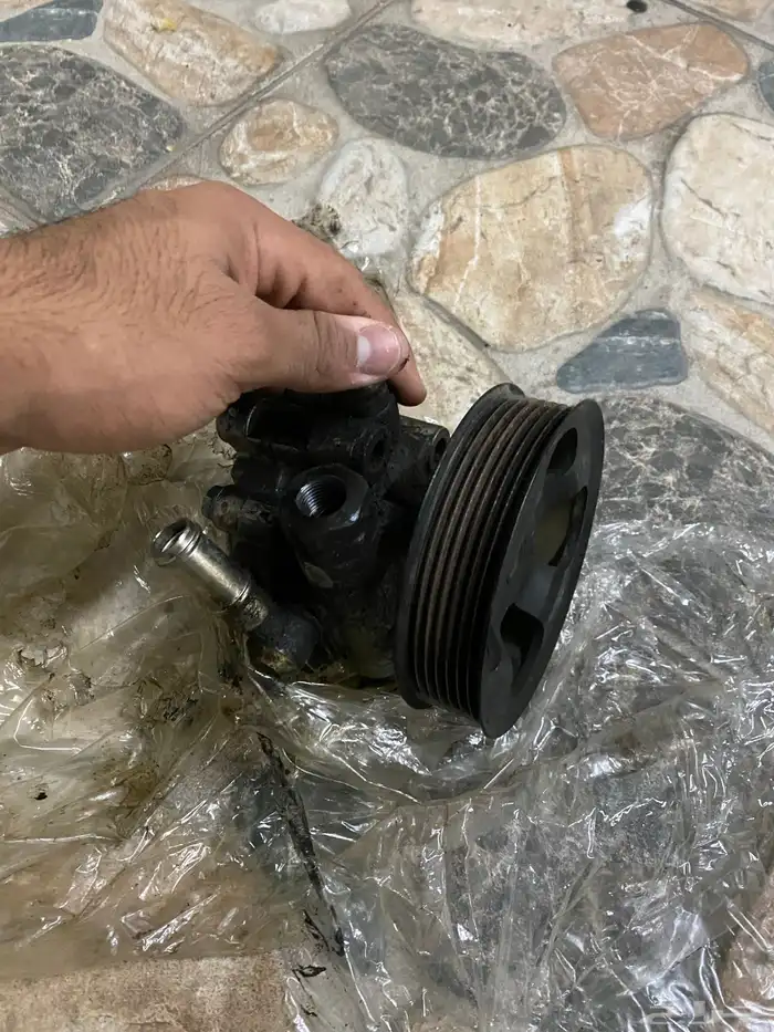 طرمبه باور كامري 2011 0