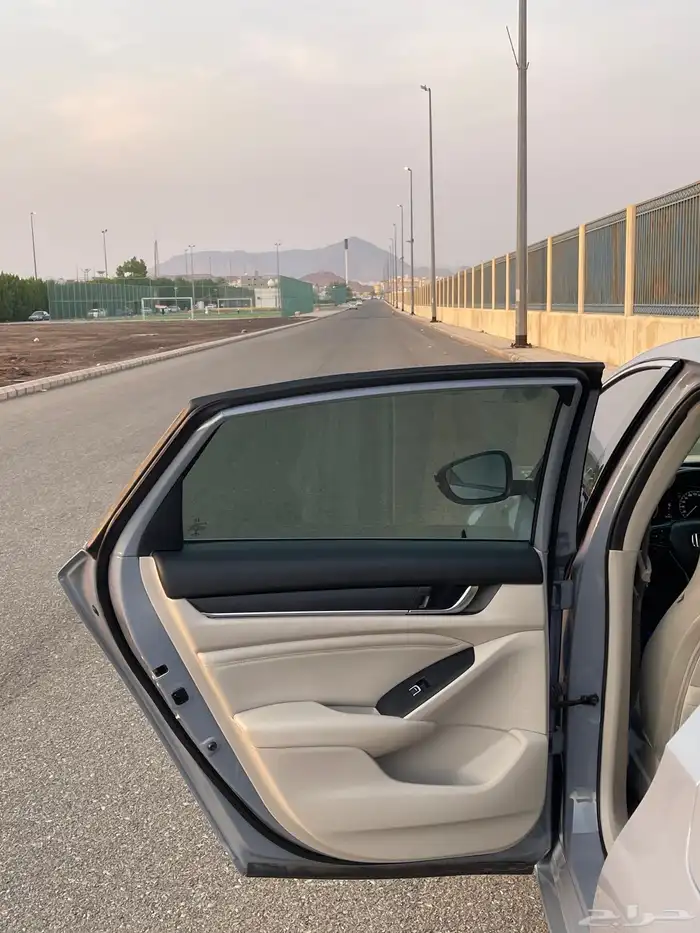 هوندا اكورد 2022 سبورت ممشى قليل 9