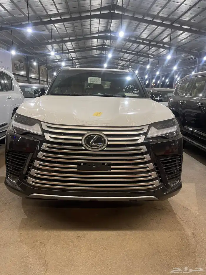 جيب لكزس LX600BB موديل 2025 0
