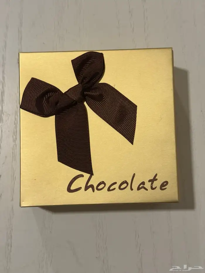 علب شوكليت 12 في 12سم بحجم كف اليد 1