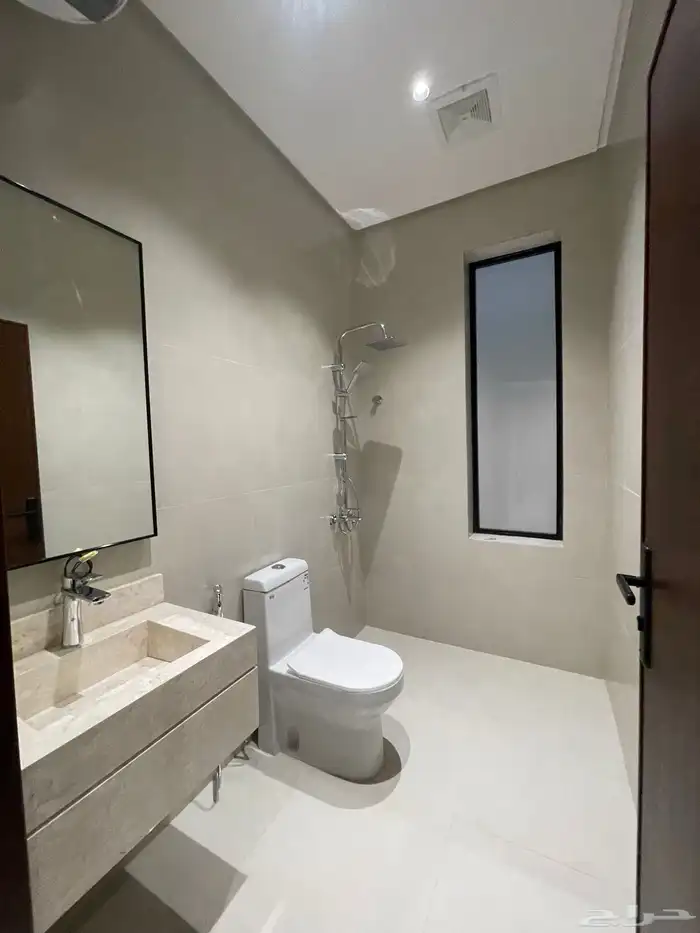 شقق ارضيه وعلويه تبداء من 490 الف ح الروضه قرب المطار 16