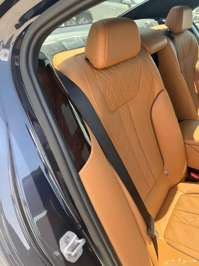 بي ام دبليو 740 الناغي مخزنه 2016 36