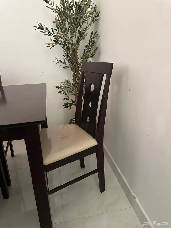 طاولة سفرة 1