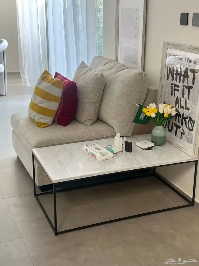 للبيع كنب زاوية فاخر مع قطعة إضافية (عثمانية) 2