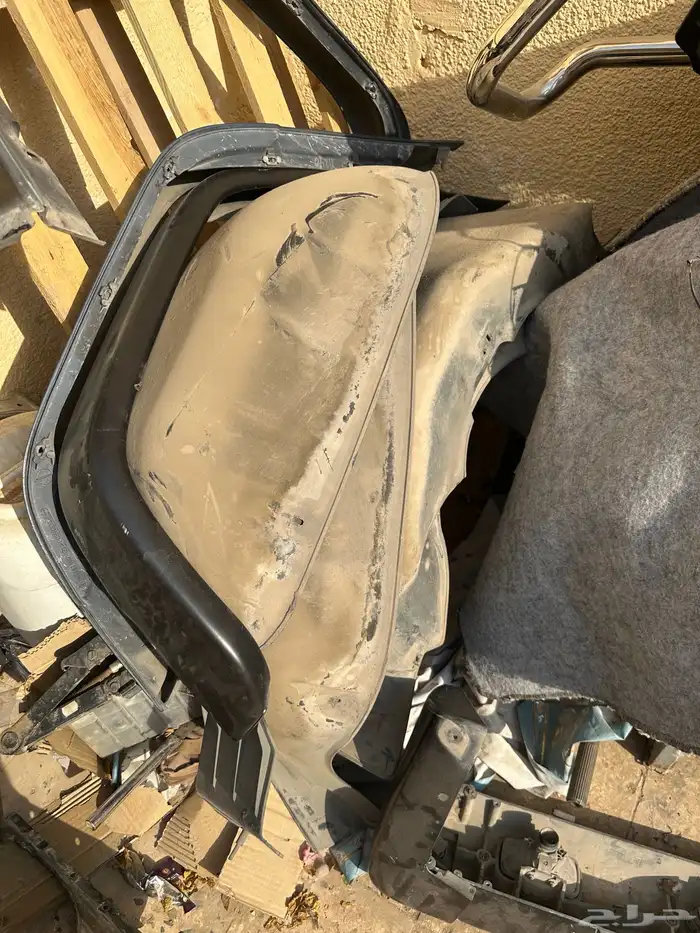 مرسيدس جي كلاس قطع غيار فقط 7