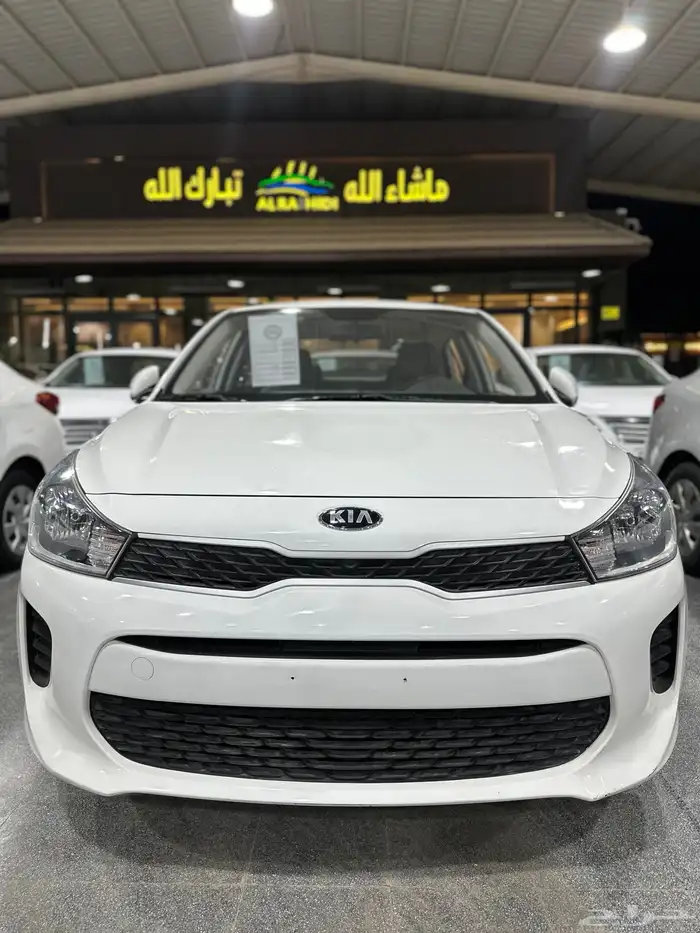 كيا ريو 2019 ستاندر ابيض لدى معرض(عبيد الرشيدي) 0