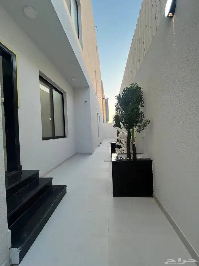 شقق دور ارضى وعلوى للبيع بحى البوادى 11