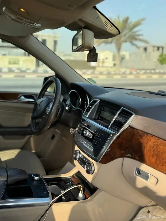 مرسيدس ML350 9