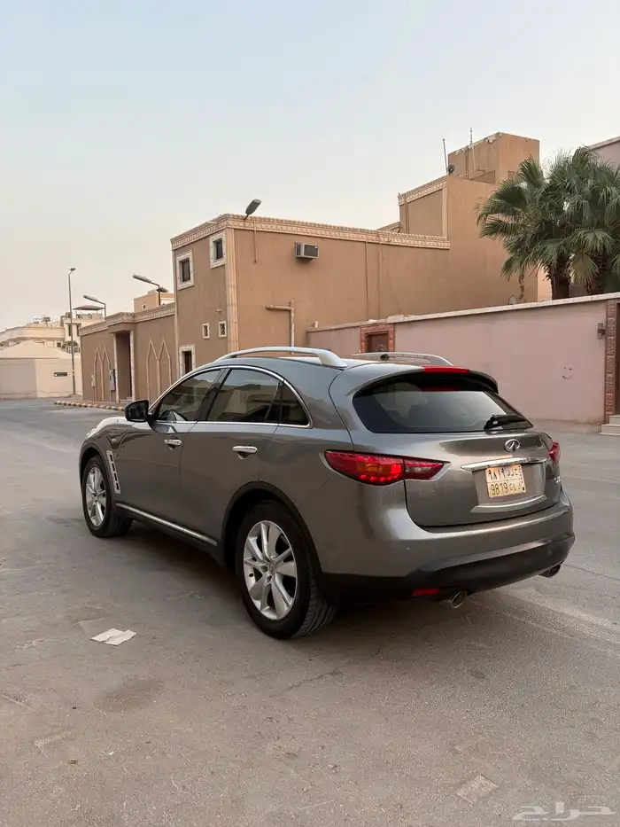 انفنتي QX70 6