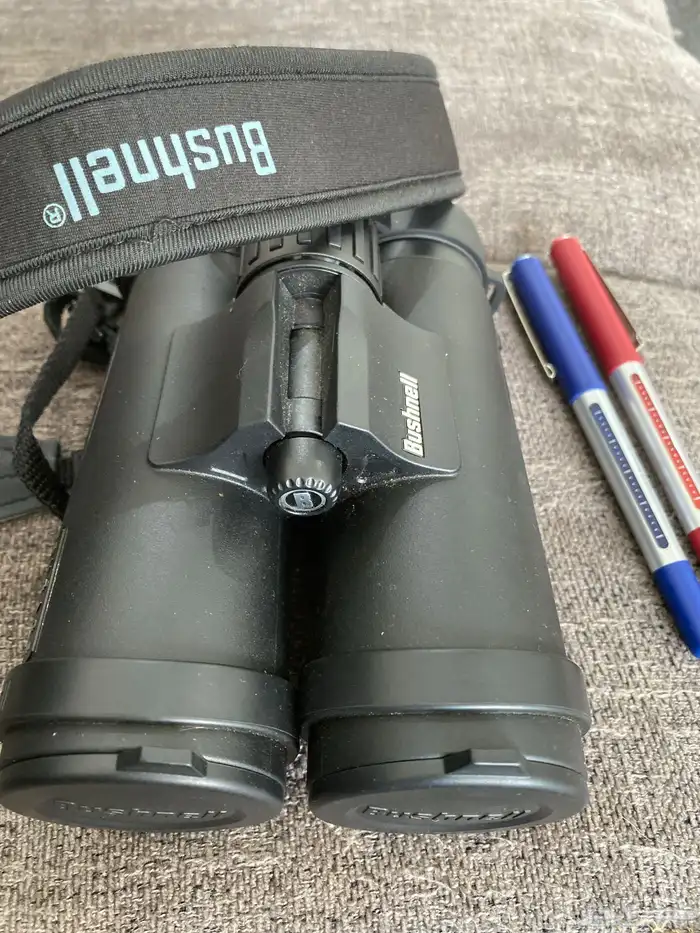 ناظور (دربيل)BUSHNELL 1
