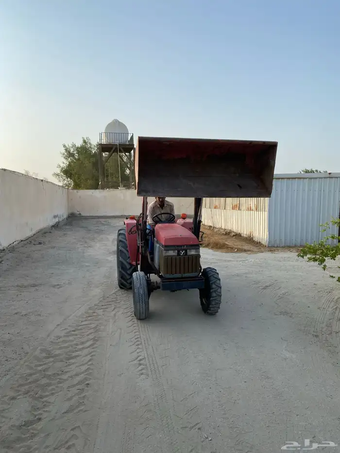 حراثه وجميع معداتها 0