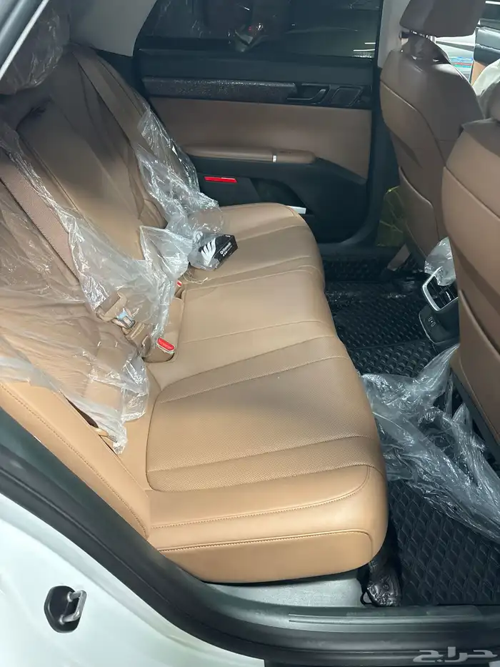 للبيع - ازيرا كلاسيك 2024 0