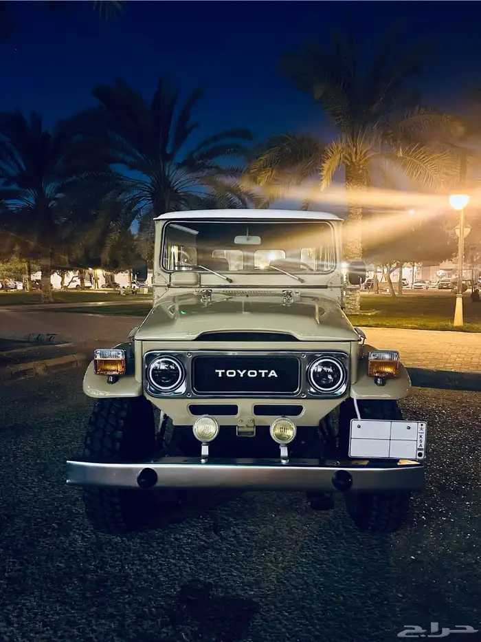 جيب تويوتا FJ40 LX 1